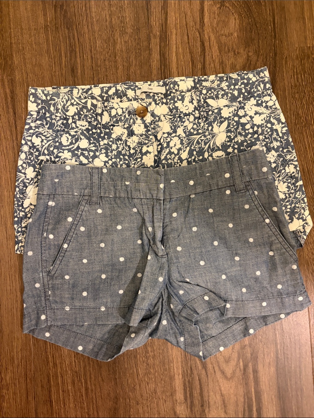 LOT of 2 Patterned Shorts size 00